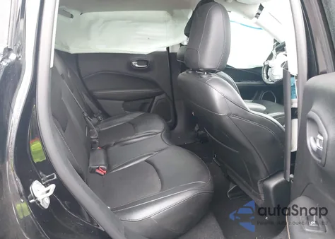 2020 Jeep Compass Latitude 4X4 из США, поврежденный, VIN 3C4NJDBB5LT164795